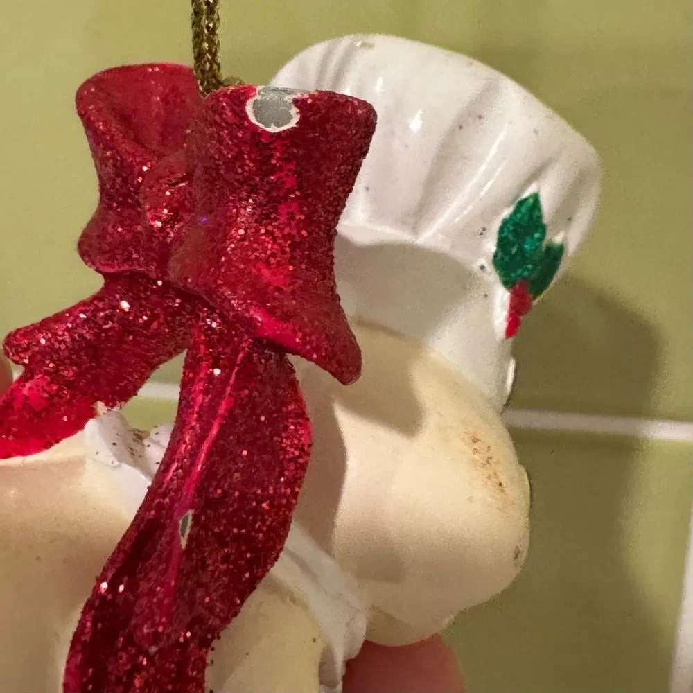 Danbury Mint The Pillsbury Doughboy Glitter Ornament - No Box